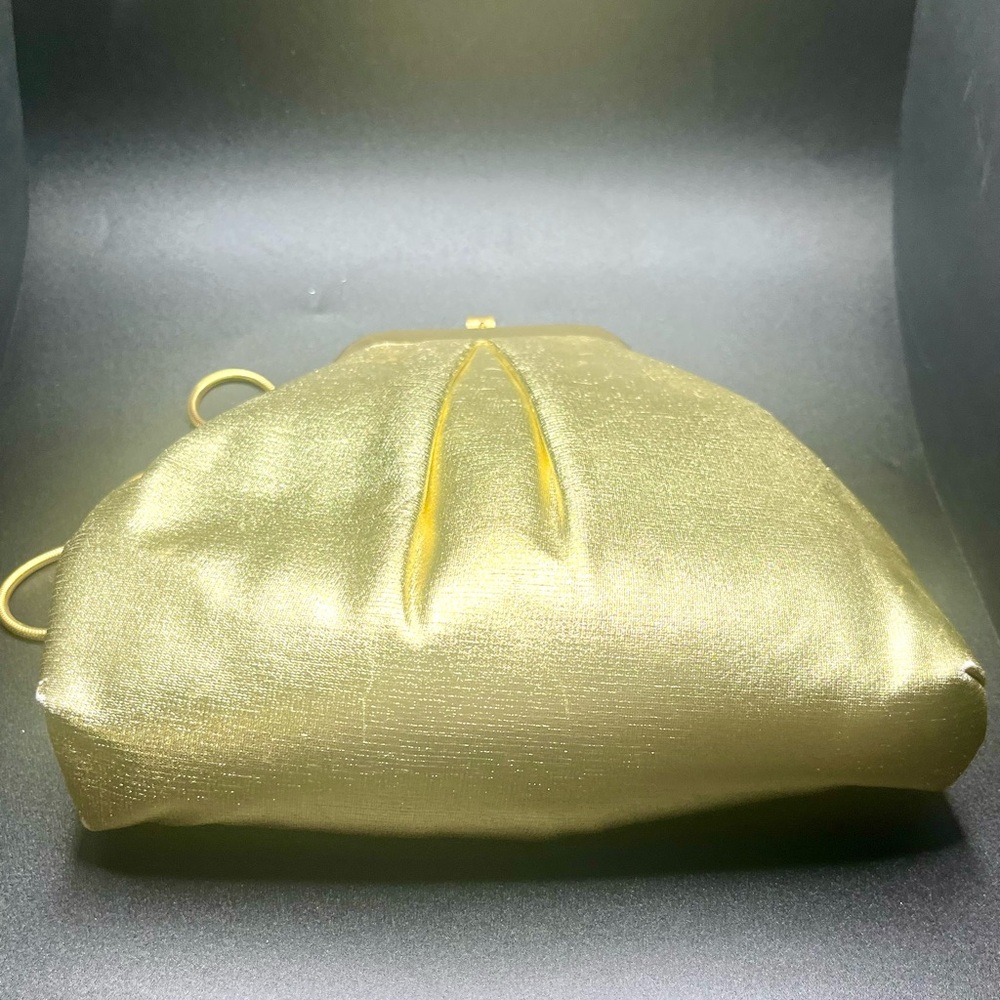 Vintage Andé gold evening bag kiss lock clutch chain strap 1950s 1960s glam - Picture 7 of 12